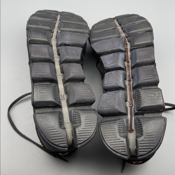 On Men's Cloud 5 Sneakers - Picture 6 of 6